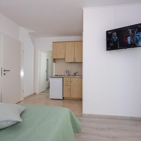 Apartmani Iva Tucepi Exterior photo