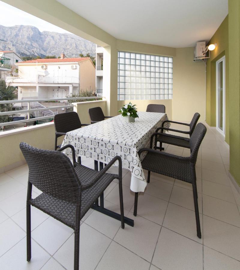 Apartmani Iva Tucepi Exterior photo